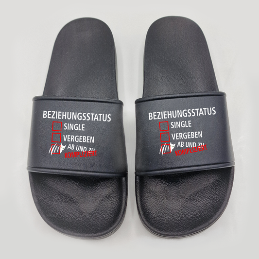 Badeschuhe Beziehungsstatus kompliziert